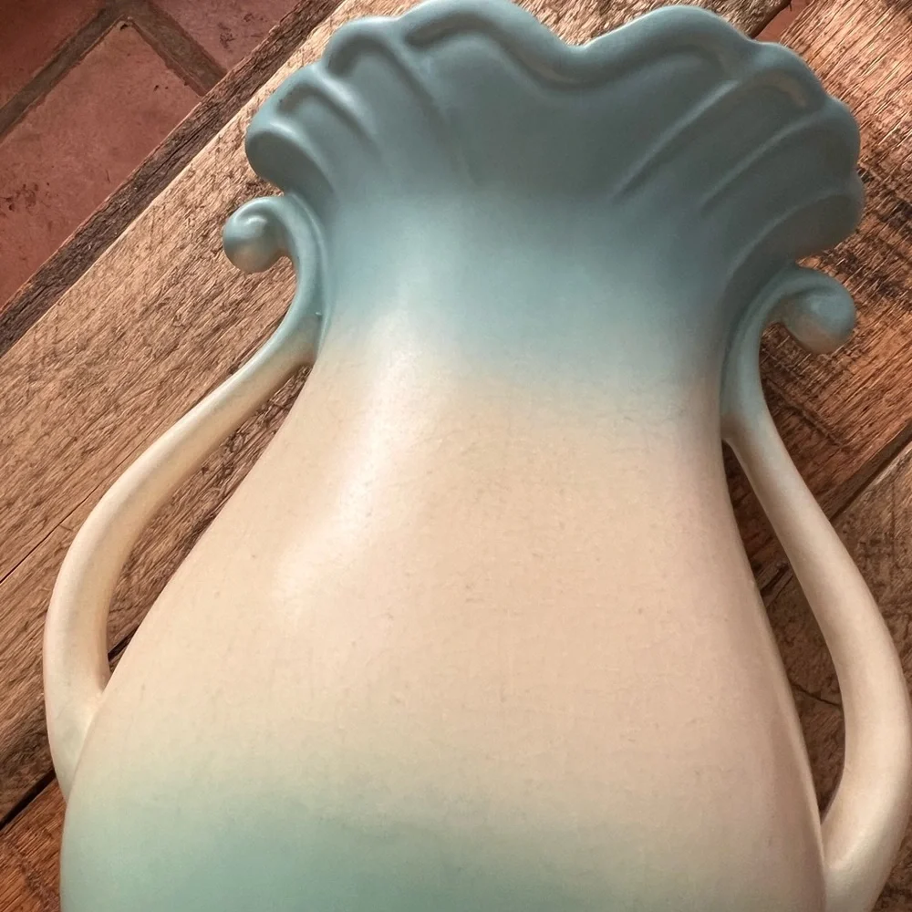 RARE Vintage Original Hull Art Bow Knot Double Handle Vase B-7-8.5” - Picture 11 of 16
